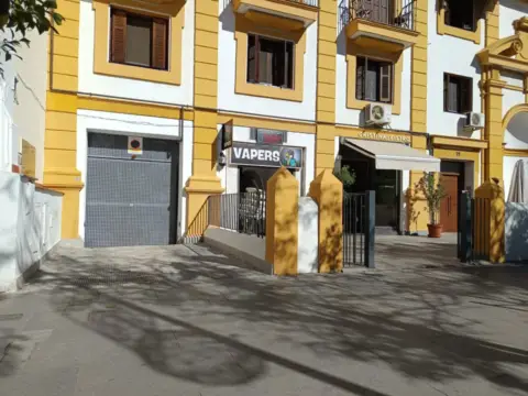 Local comercial en calle San Fernando