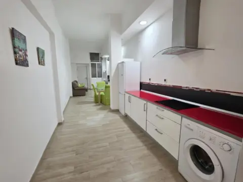 Apartamento en calle Escoberos