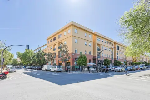 Piso en Avenida de Grecia