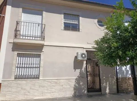 Chalet en calle Lucena