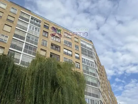 Oficina en Avenida del Cid Campeador