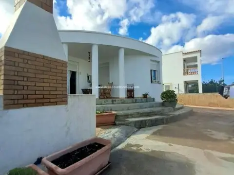 Chalet en calle Carrer del Gira Sol