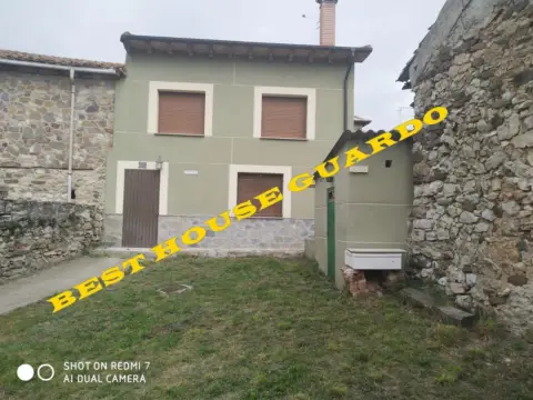 Casa en Aviñante