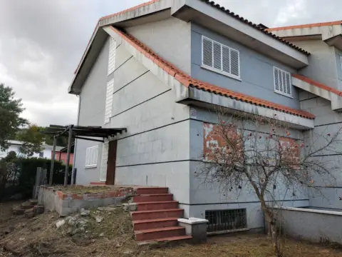 Casa pareada en Avenida de la Salud, 42