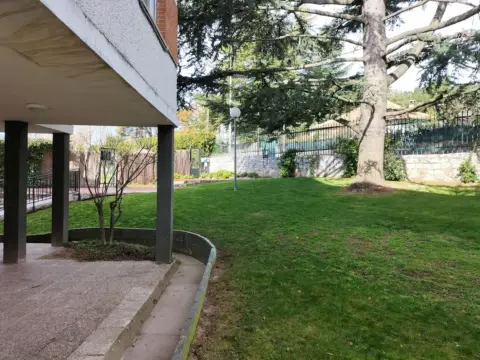 Piso en Travesía de Rosales, 65