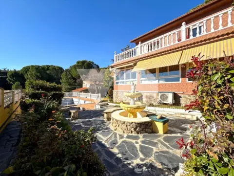 Chalet en calle del Paraíso