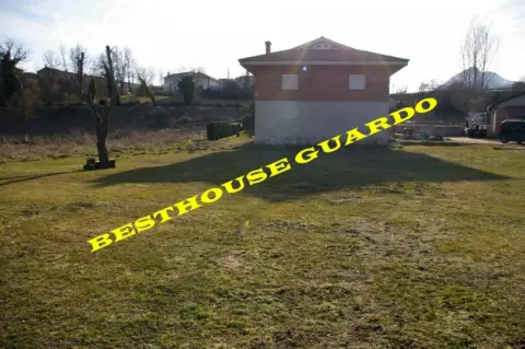 Casa en Aviñante