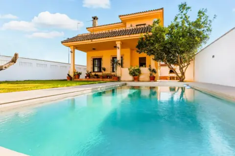 Chalet en El Campito