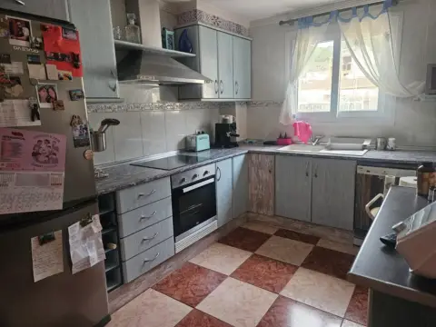 Piso en Ador  Zona de - Ador