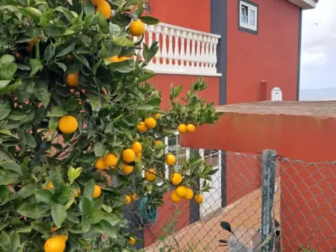 Chalet en La Esperanza