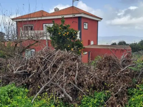 Chalet en La Esperanza