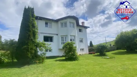 Casa en Barrio del Arroyo, 2