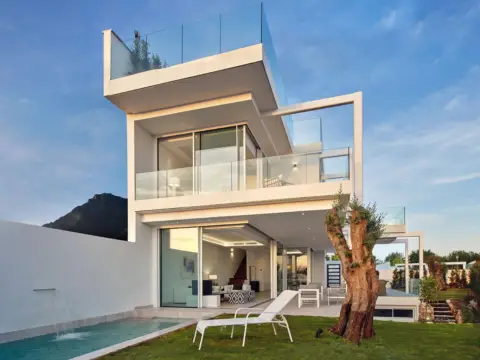 Chalet en Paseo de los Jazmines