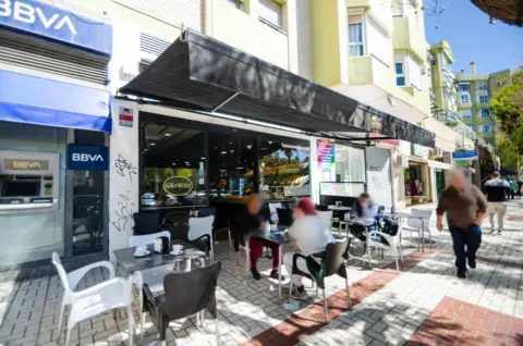 Local comercial en La Princesa-Huelin