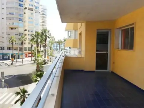 Apartamento en calle Vélez-Málaga