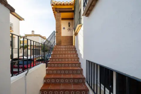 Casa pareada en calle de Murillo, 7