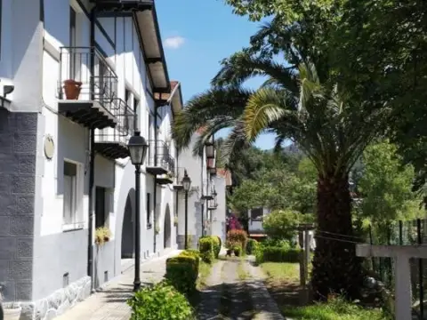 Casa adosada en Alonsotegi