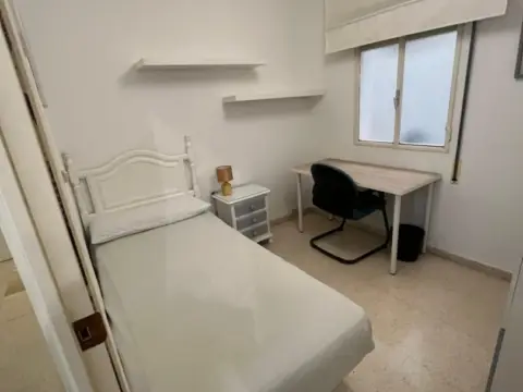 Piso en calle de San Vicente Ferrer