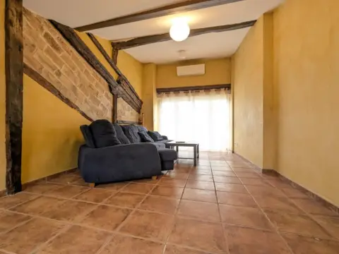 Dúplex en calle del Cristo