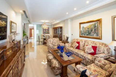 Chalet en calle Gaona