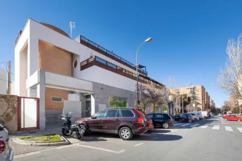 Local comercial en calle de Bruselas