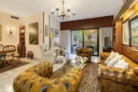 Piso en Avenida Divina Pastora