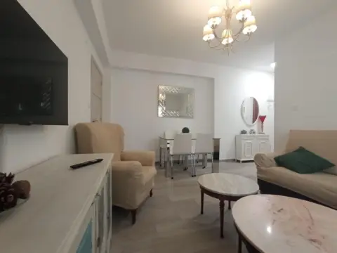 Piso en Cervantes