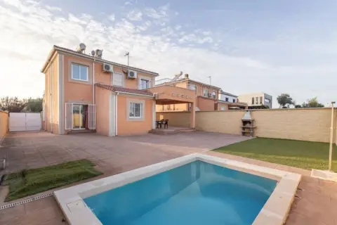 Chalet en calle Venus