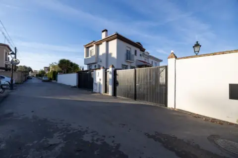 Casa pareada en calle de Murillo, 7