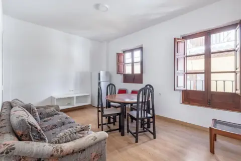 Apartamento en calle Escutia