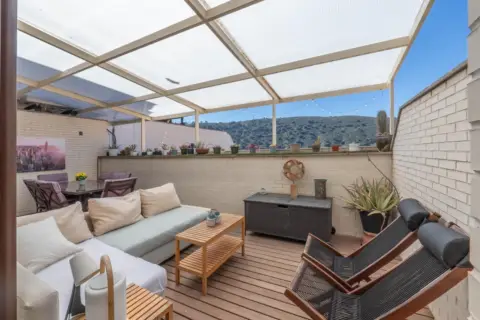 Casa adosada en calle Rauda