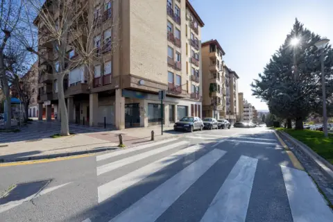 Local comercial en calle de la Pianista Pepita Bustamante