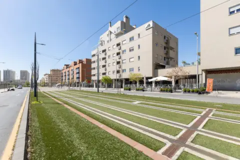 Piso – Granada, Campus, Zaidín