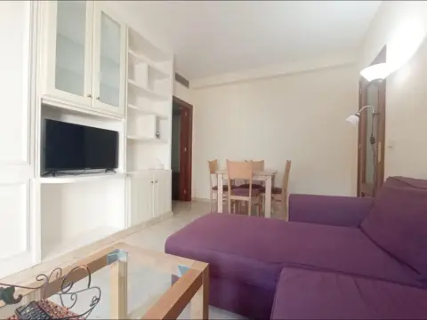 Piso en Bola de Oro