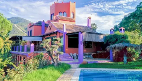 Chalet en calle Urique