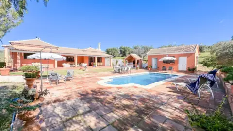 Chalet en calle Polígono 9 Paraje 176 El Charcon, nº Vias