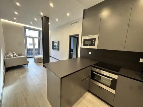 Piso en calle de la Montera