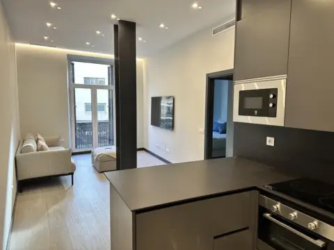 Piso en calle de la Montera