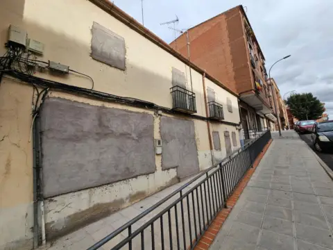 Chalet en Avenida de Santa Bárbara