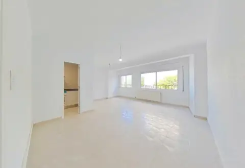 Piso en Les Arenes-Can Montllor-La Grípia