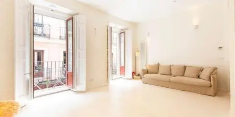 Piso en calle de San Bartolomé, 13