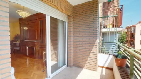 Piso en calle Italia, 12