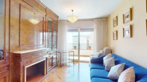 Piso en calle Italia, 12