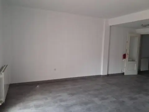 Casa adosada en calle Hispanidad, 23