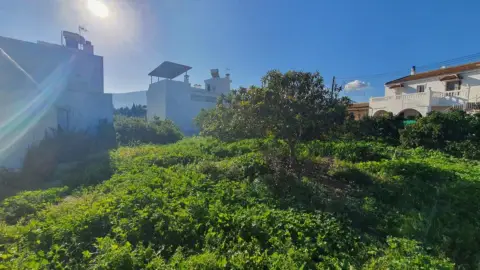 Terreno en Avenida Las Paredillas