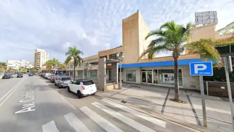 Local comercial en calle Carlota Alexandri, nº 35