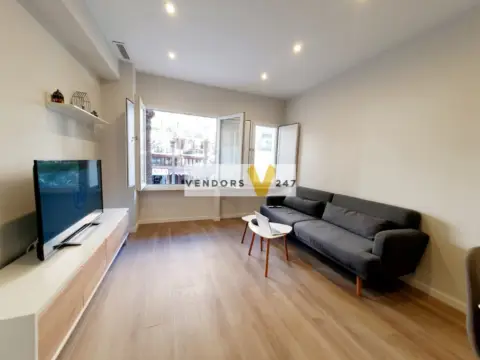 Piso en Avenida de Alfonso X El Sabio, 35