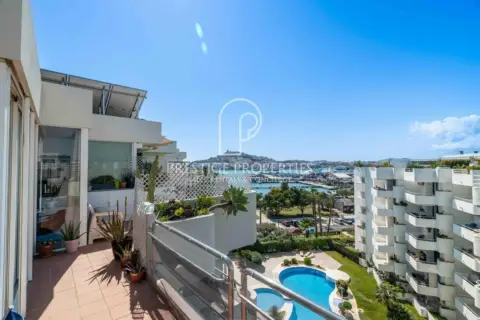 Piso en Marina Botafoch-Platja de Talamanca
