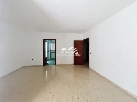 Piso en calle del Profesor Martínez Ribes