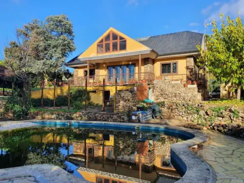 Chalet en Valdemorillo